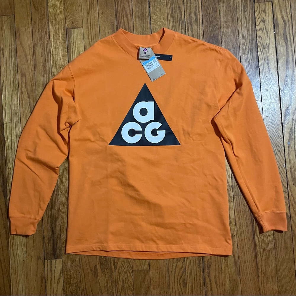 Brand new Nike ACG long sleeve tee shirt